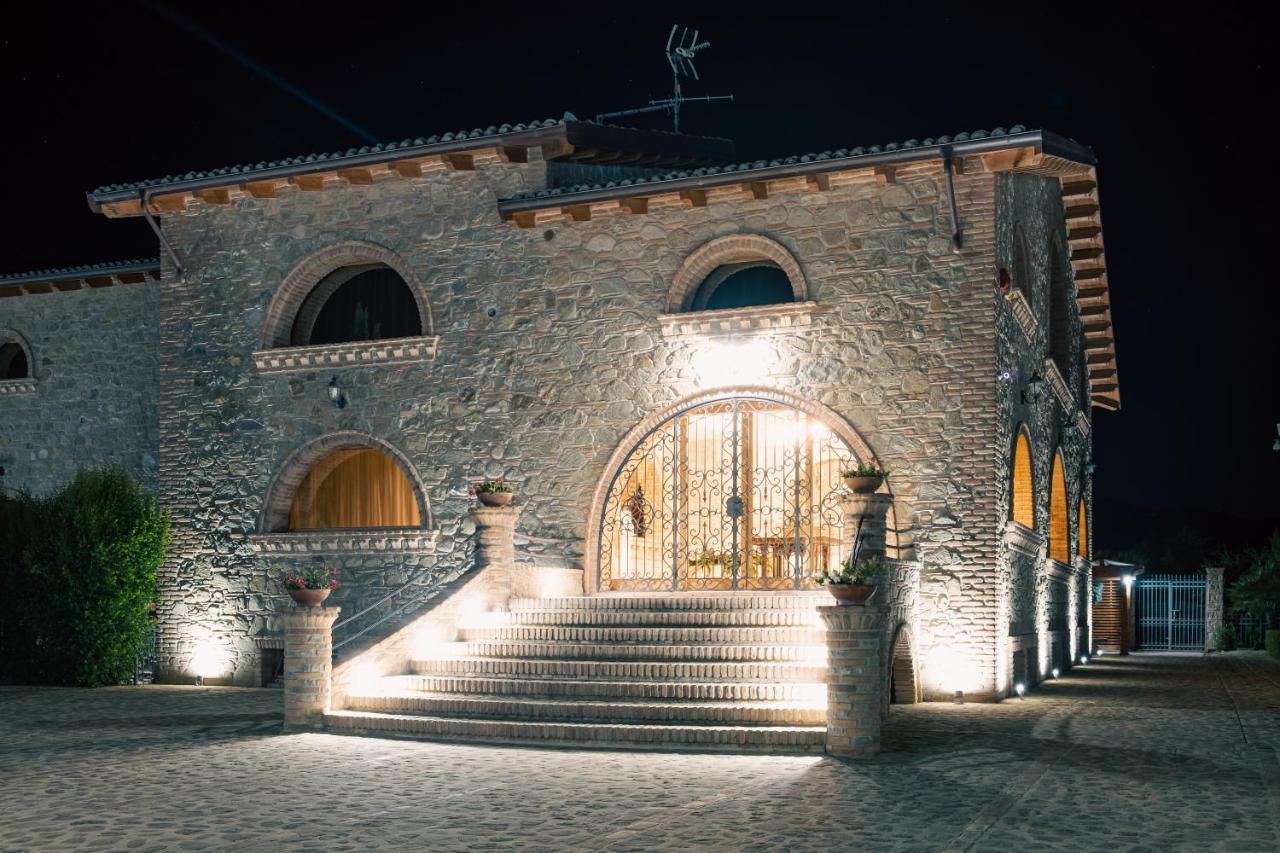 Tenuta Un Posto Al Sole Luxury B&B Rossano Stazione Exterior photo